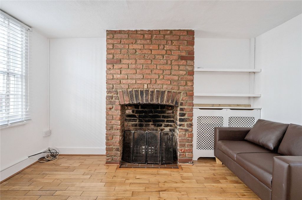 Property photo 3 of 8 Picture No. 29