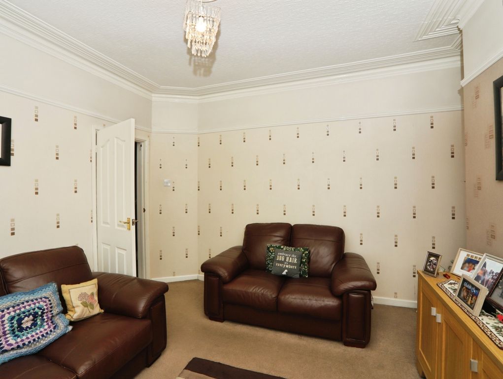 Property photo 3 of 18 Image 2