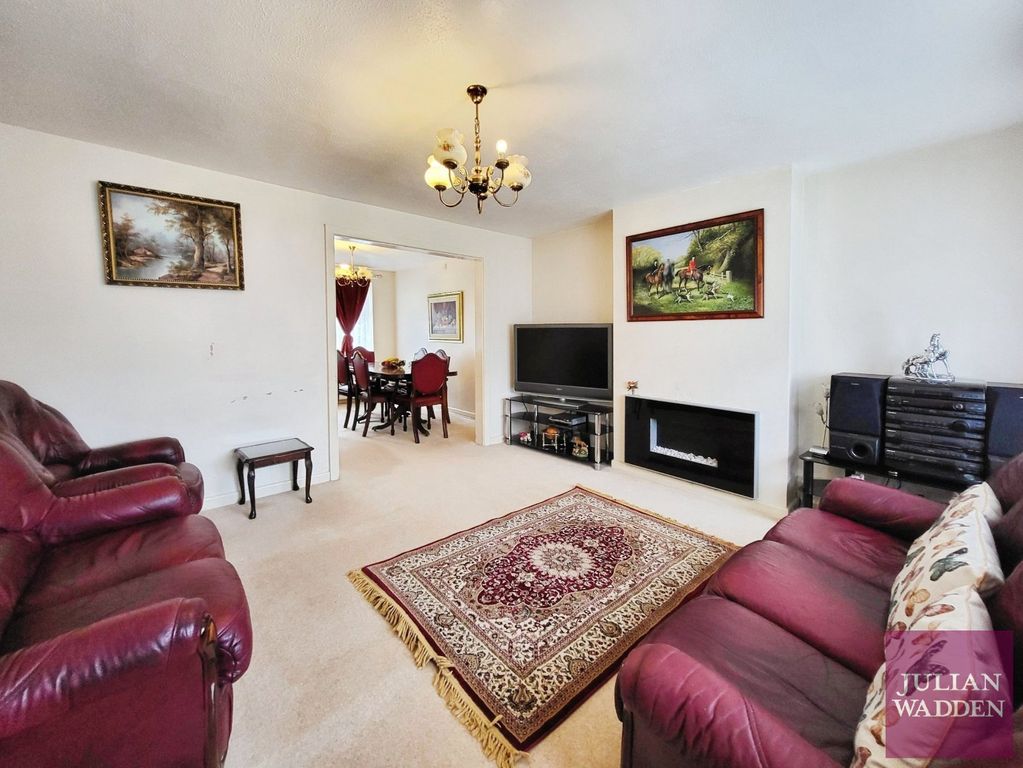 Property photo 2 of 21 Picture 2