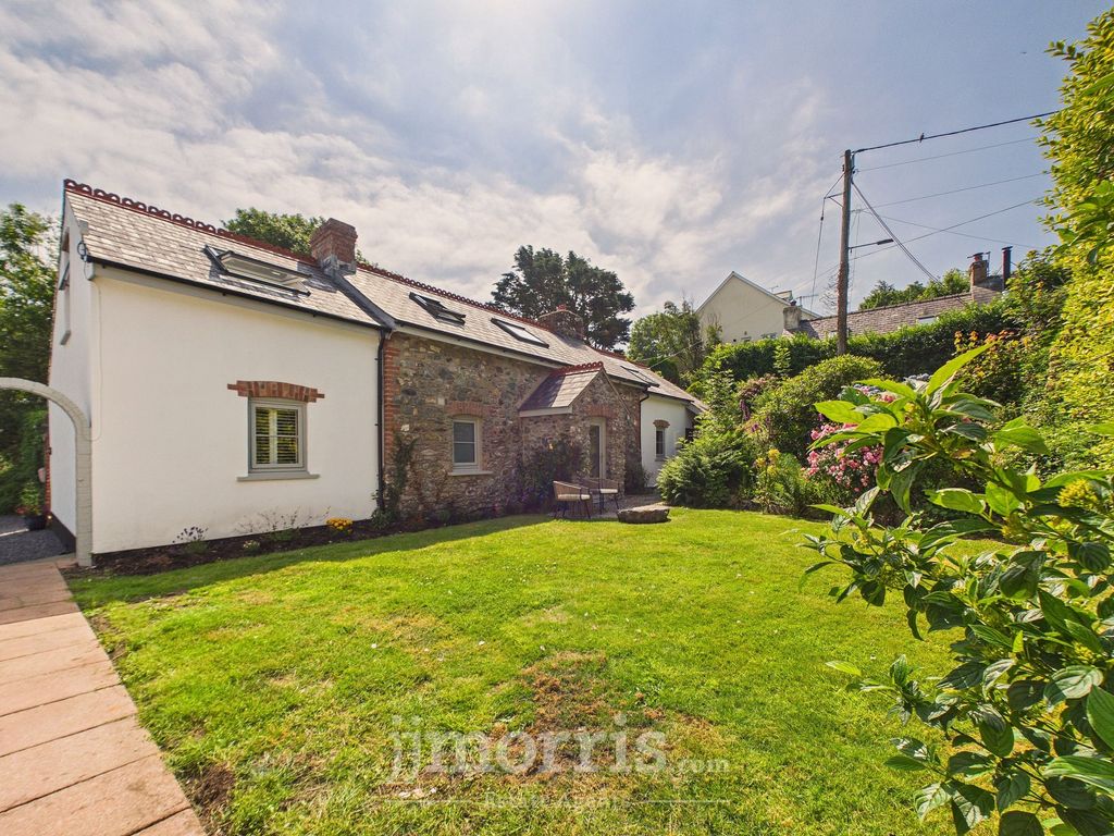 Property photo 1 of 45