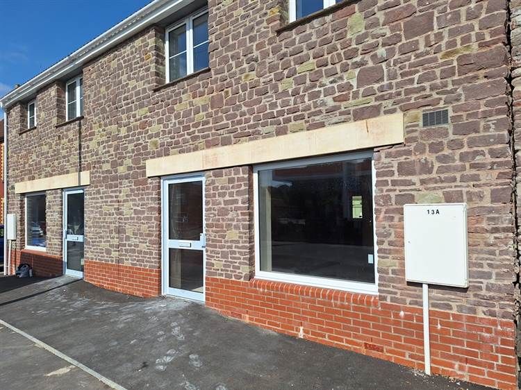 Property photo 1 of 3