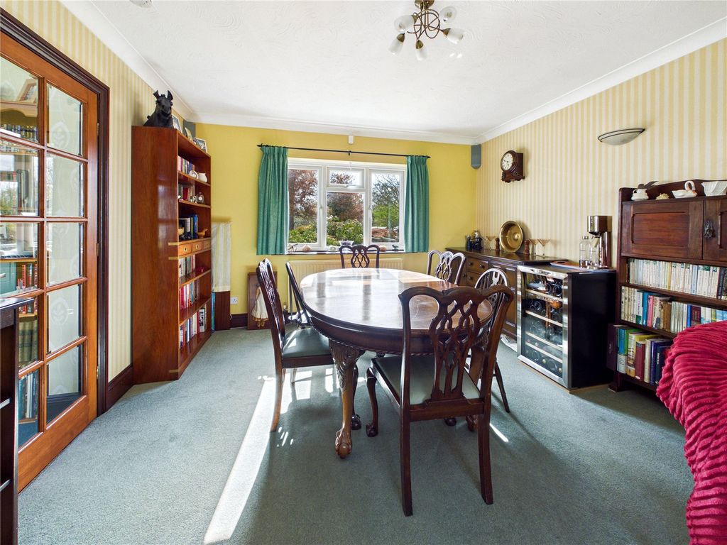 Property photo 3 of 22 Picture 3