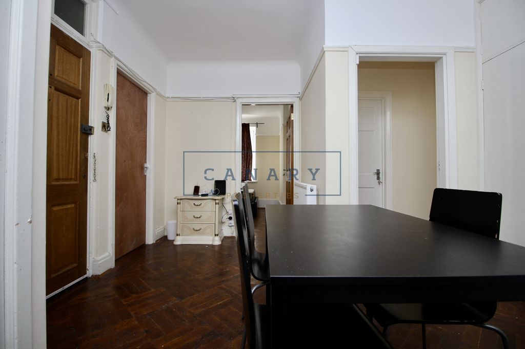 Property photo 3 of 25