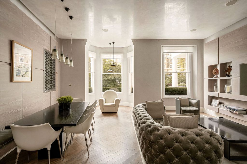 Property photo 1 of 11 Reception Dining