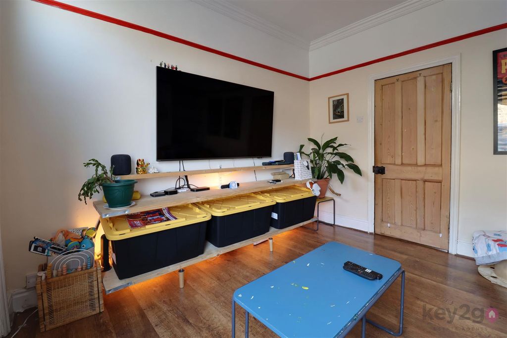 Property photo 3 of 17 Img_2999-Img_3001.Jpg