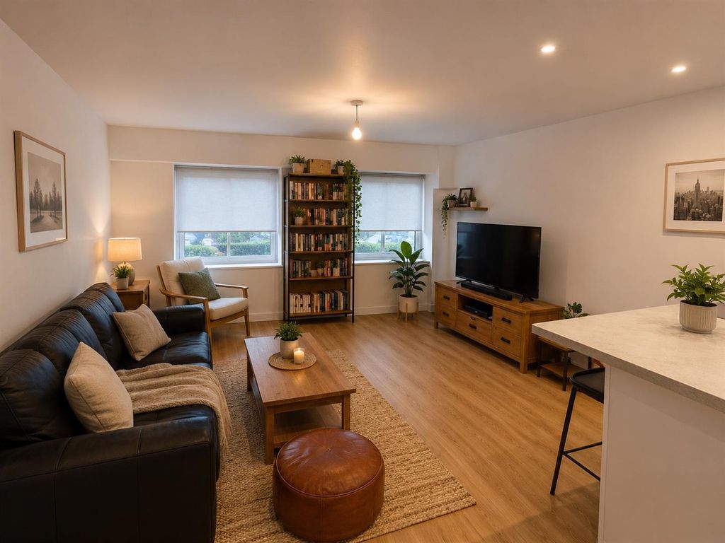 Property photo 3 of 4 Lounge F5 Shermond May 26 .Jpg