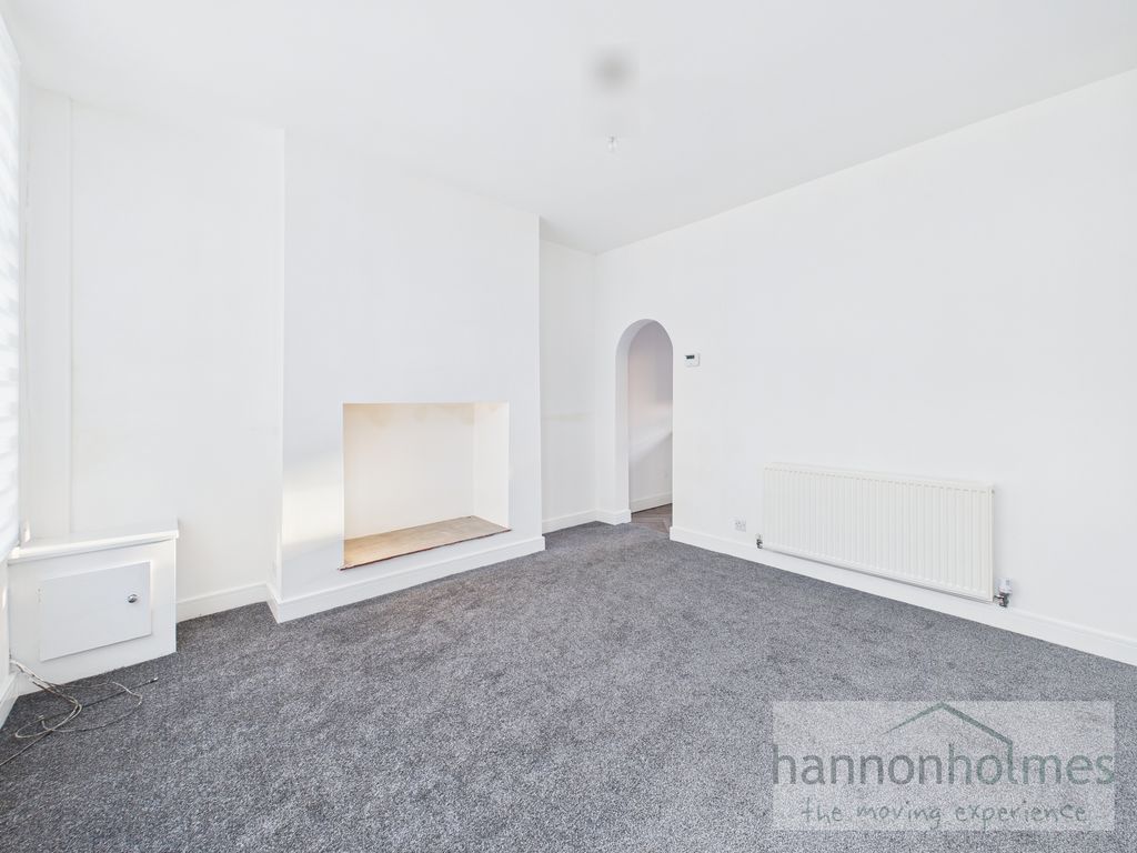 Property photo 2 of 19 Cam05283G0-Pr0131-Still002