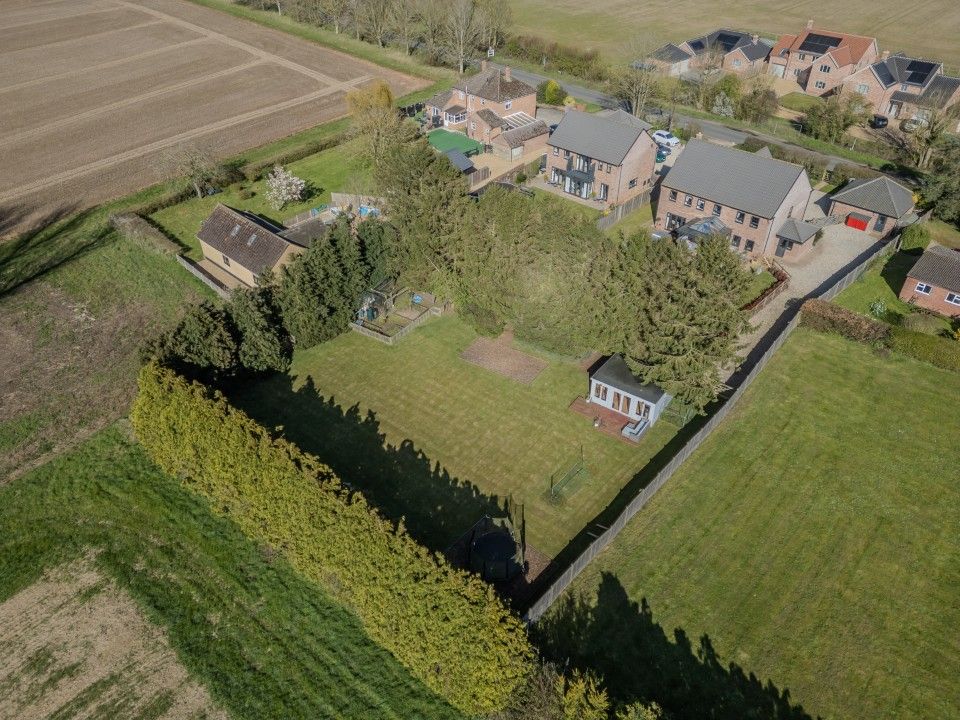 Property photo 2 of 30