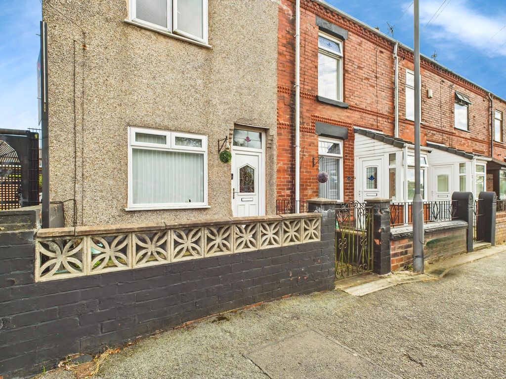 Property photo 1 of 18