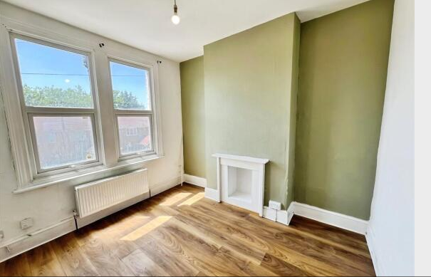 Property photo 3 of 7