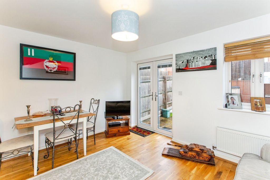 Property photo 2 of 18