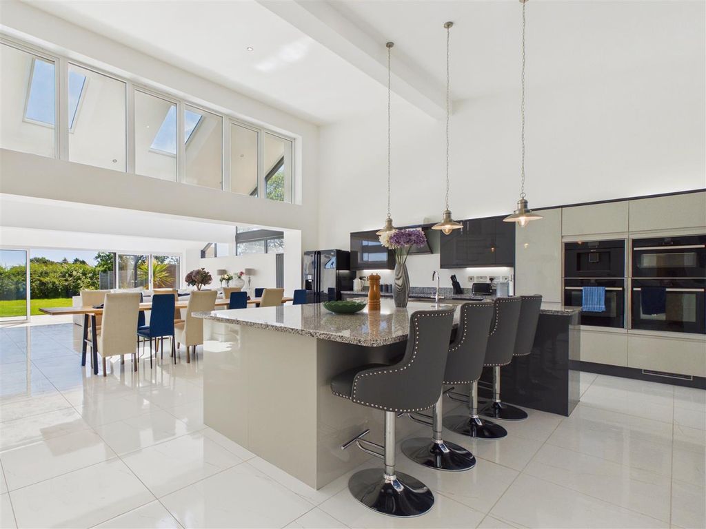 Property photo 2 of 15 Open Plan Kitchen/Dining Area