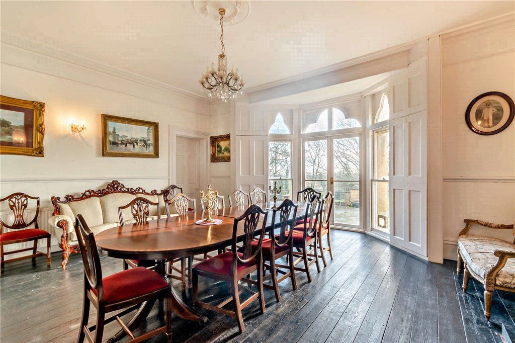 Property photo 3 of 36 Reception