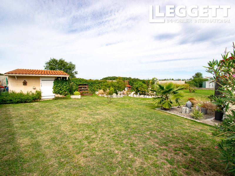 Property photo 2 of 10