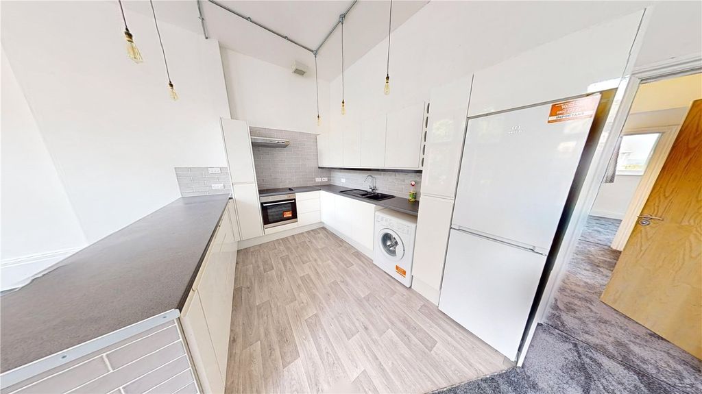 Property photo 2 of 7 Picture No. 02