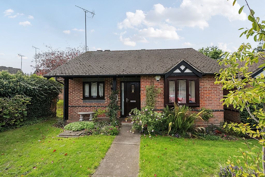 Property photo 1 of 22 1354929-2-68c9613...