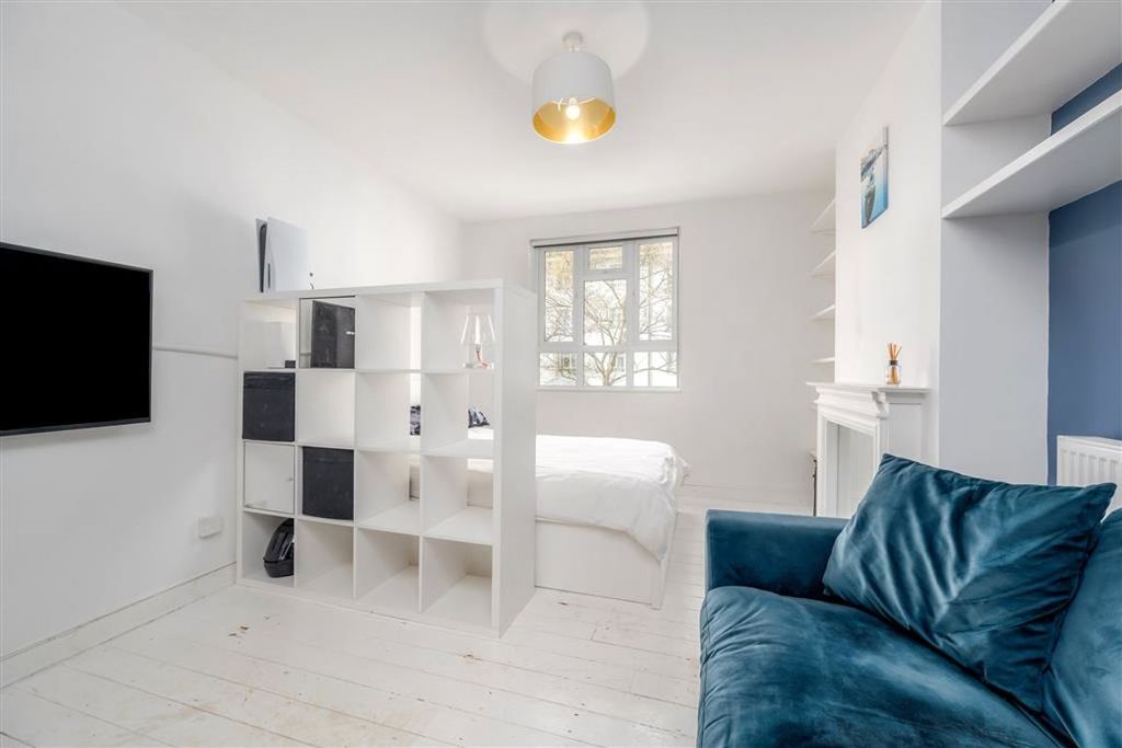 Property photo 3 of 6