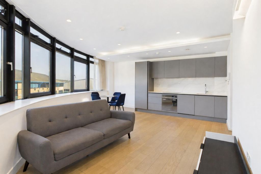 Property photo 1 of 5 1.Png