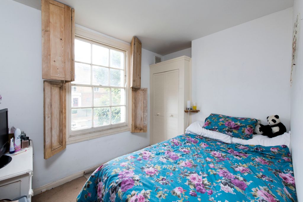 Property photo 2 of 5