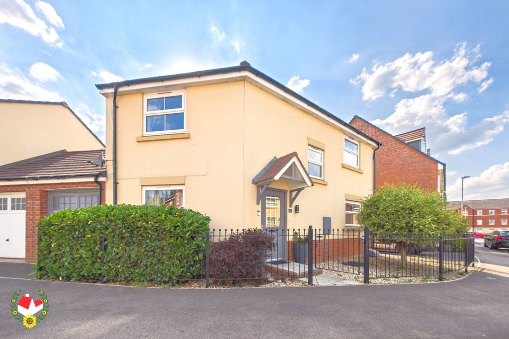 Property photo 1 of 15