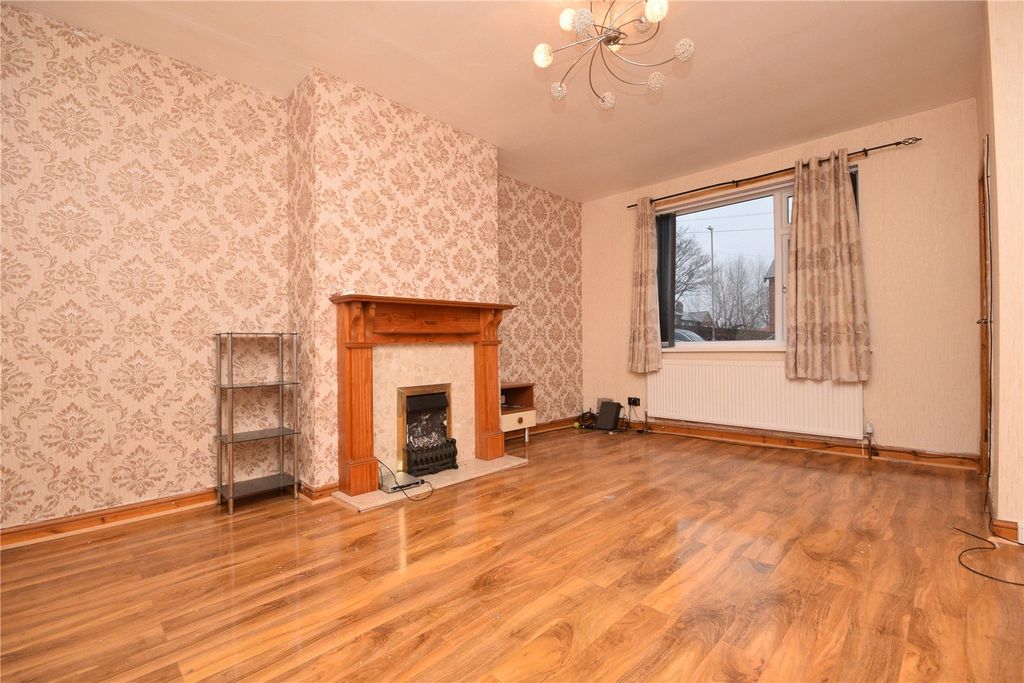 Property photo 2 of 10 Picture No. 08