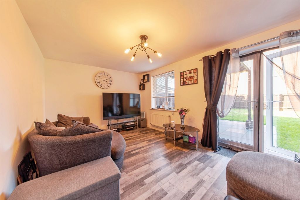 Property photo 2 of 19