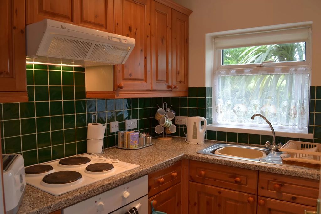 Property photo 2 of 10