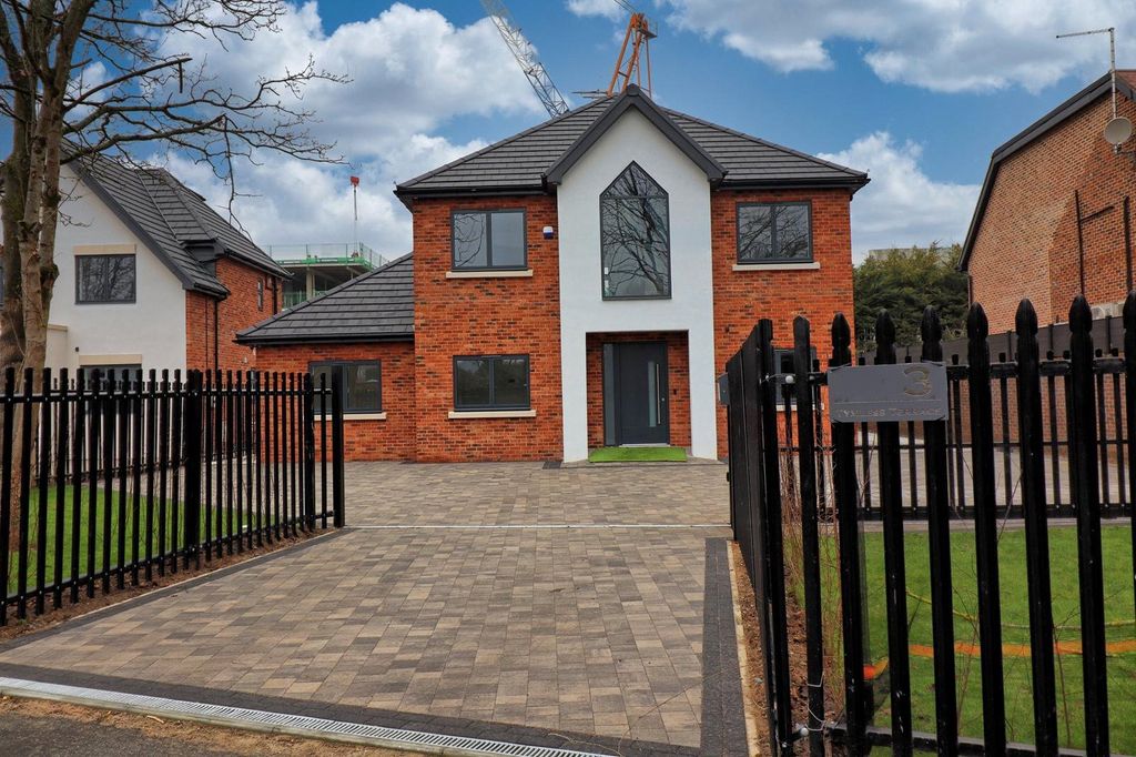 Property photo 1 of 23 Picture No. 02