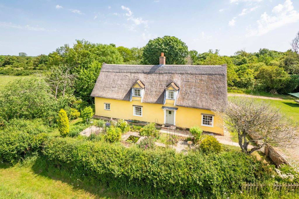 Property photo 2 of 36 _1202303
