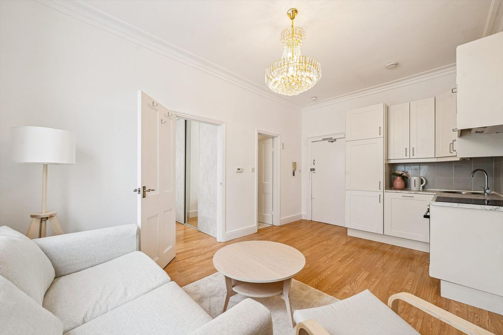 Property photo 2 of 10 Image