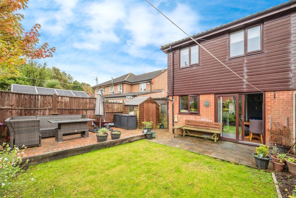Property photo 1 of 17
