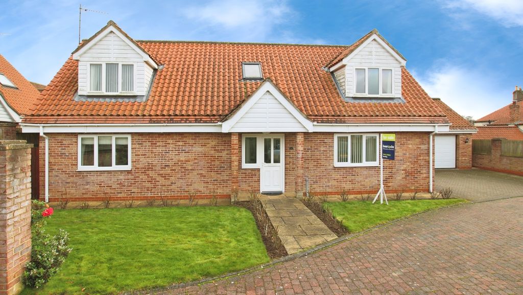 Property photo 1 of 21 3746051