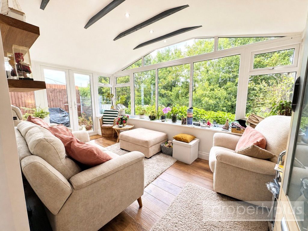 Property photo 2 of 26 Picture No. 06