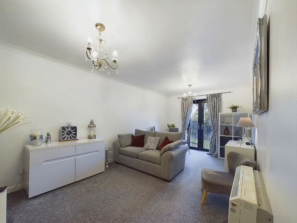 Property photo 3 of 10 3013196