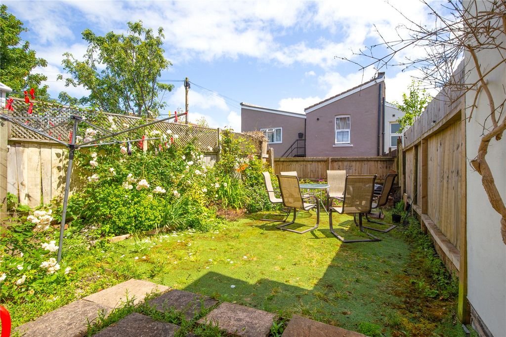 Property photo 3 of 15 Picture No. 43