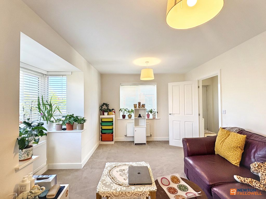 Property photo 2 of 24