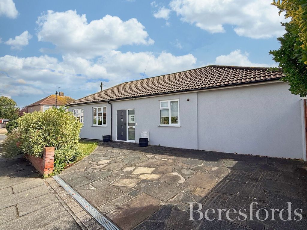 Property photo 1 of 15 Picture No. 05