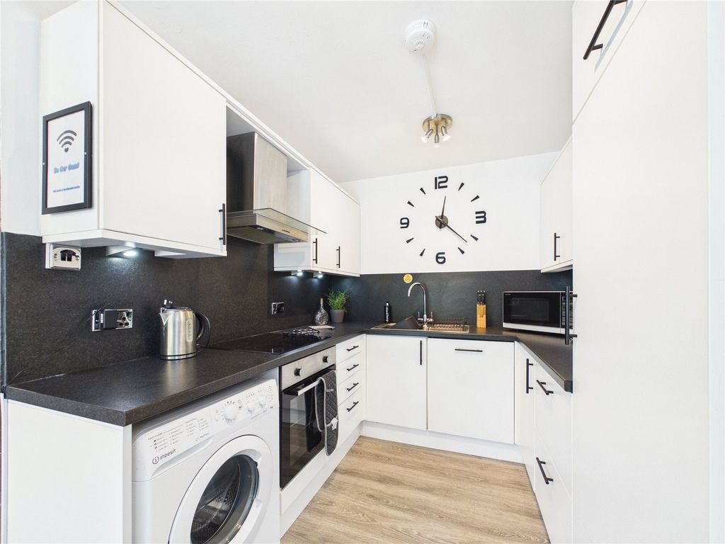 Property photo 3 of 11 Picture No. 11