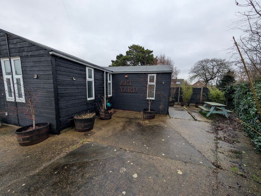 Property photo 3 of 10 Pxl_20260121_102721422