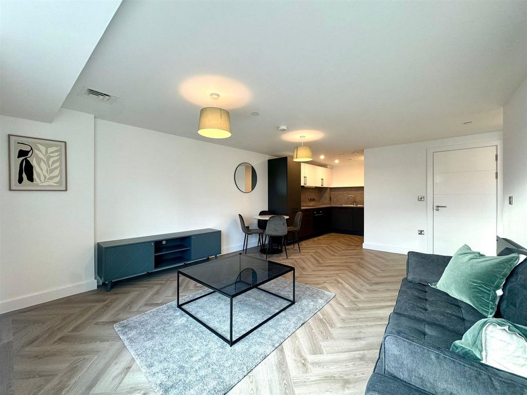 Property photo 3 of 14 Lounge Pic 2.Jpeg