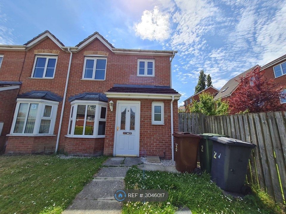 Property photo 1 of 17