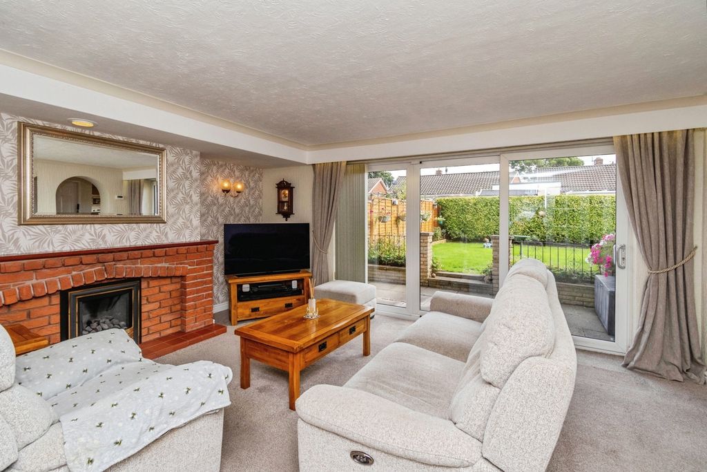 Property photo 3 of 21 Pbox-Img.Jpg
