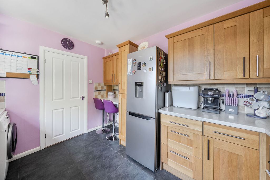 Additional image 16 of 4 bed semi-detached house for saleHoward Close, Watford WD24