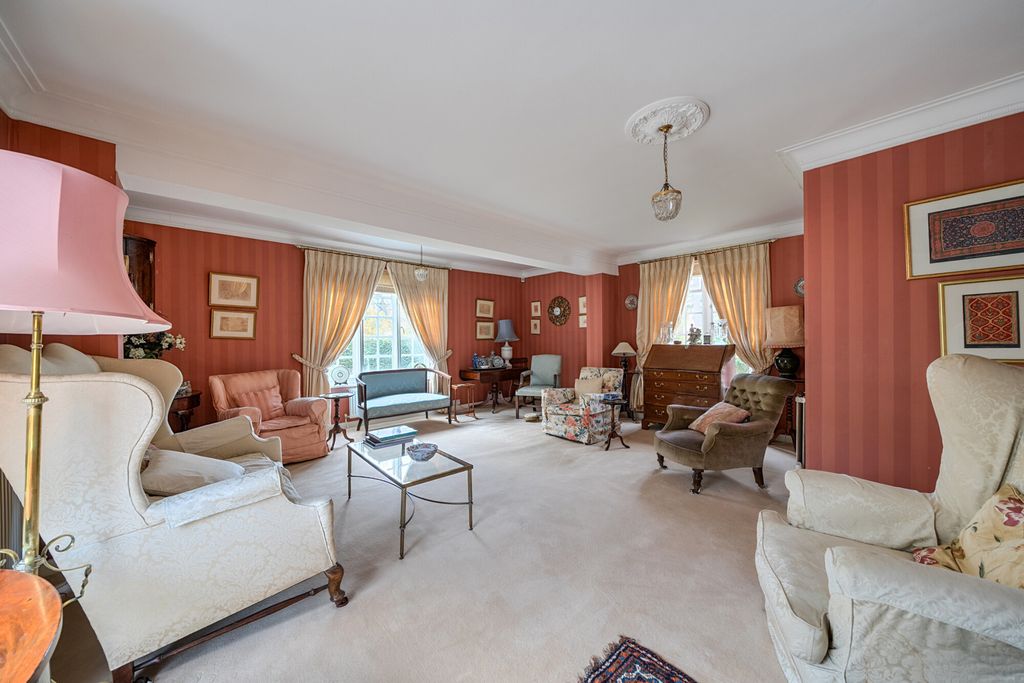 Property photo 2 of 22 Reception Room