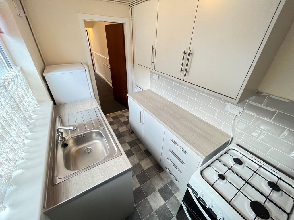 Property photo 3 of 16 Picture No. 07