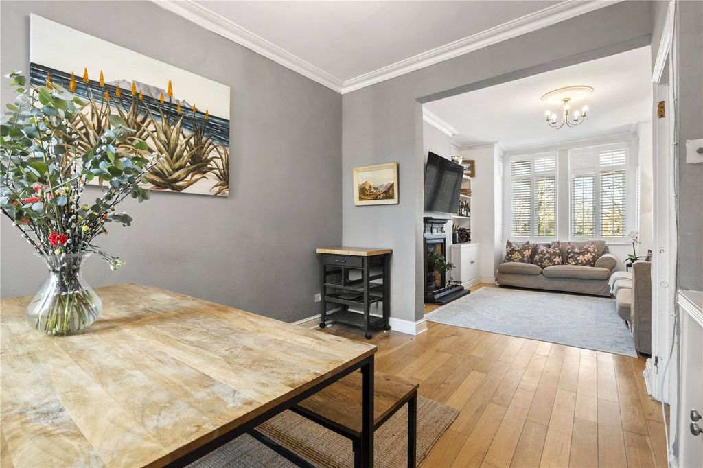 Property photo 3 of 16 Dining Room