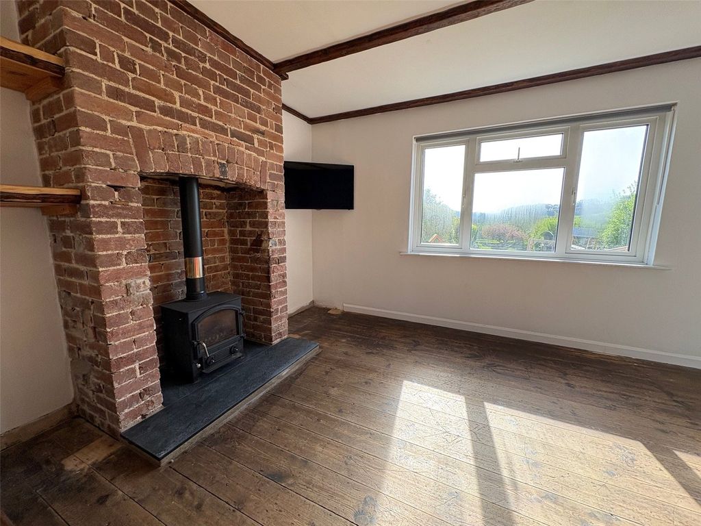 Property photo 3 of 15 Picture No. 12