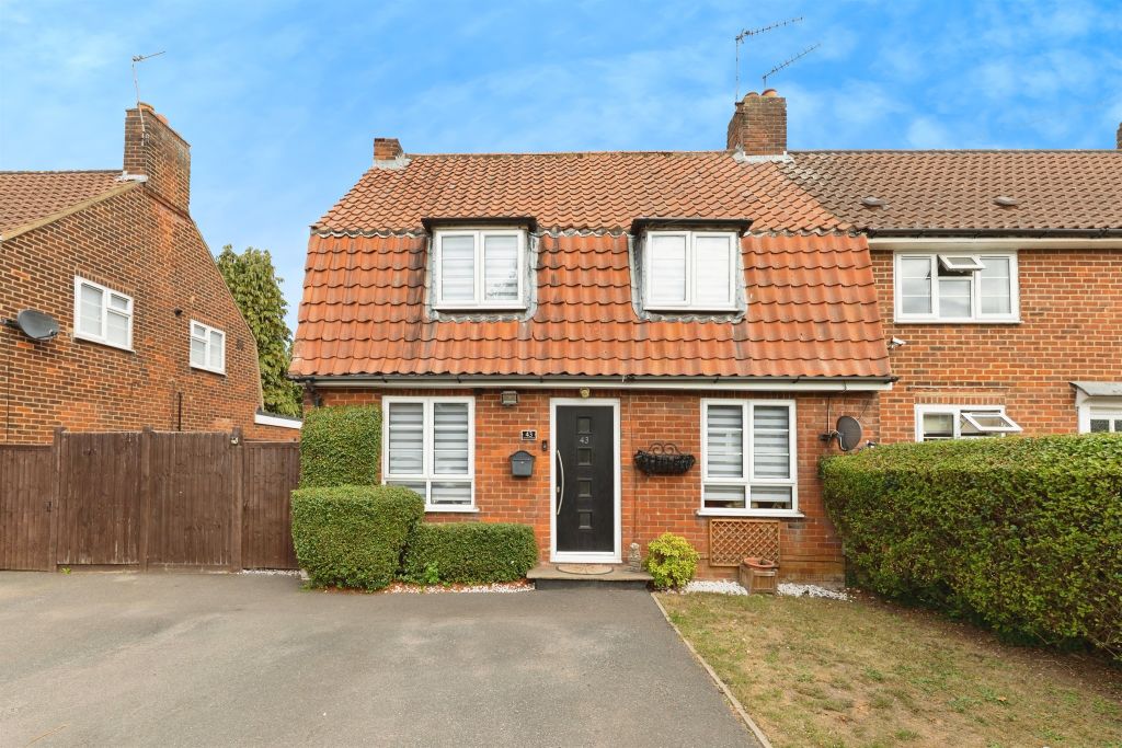 Property photo 1 of 17