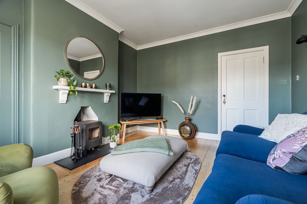 Property photo 3 of 21 Property Image 3