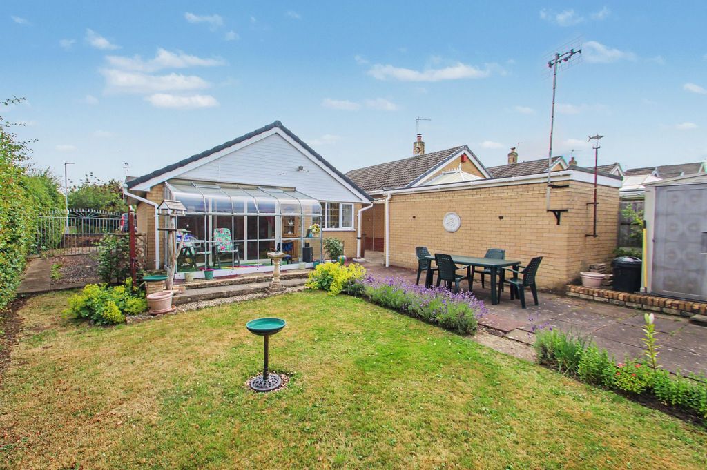 Property photo 3 of 13